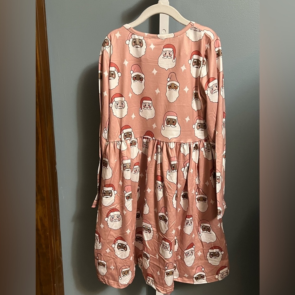 Pink Long Sleeve Santa Print Dress NWOT Boutique - Picture 3 of 3